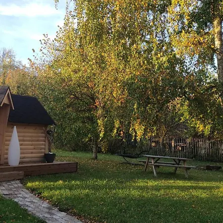 Nocleg ze śniadaniem Au Verger Des Louves 3*